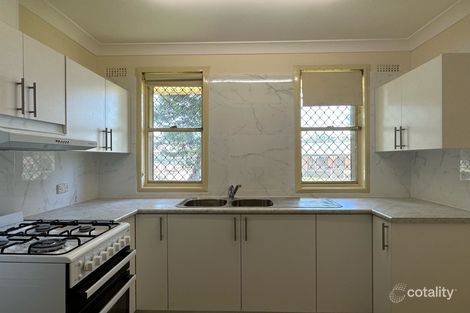 16 Cottonwood Cres, Macquarie Fields, NSW 2564
