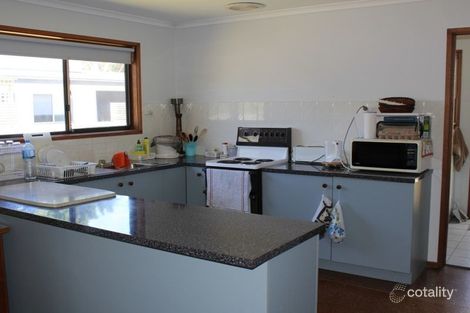 Property photo of 31 Phillip Island Road Surf Beach VIC 3922