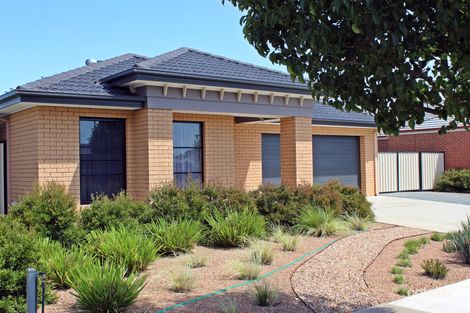 24 Joe Ford Dr, Tatura, VIC 3616