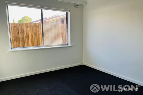 Property photo of 2/2 Clapham Road Hughesdale VIC 3166