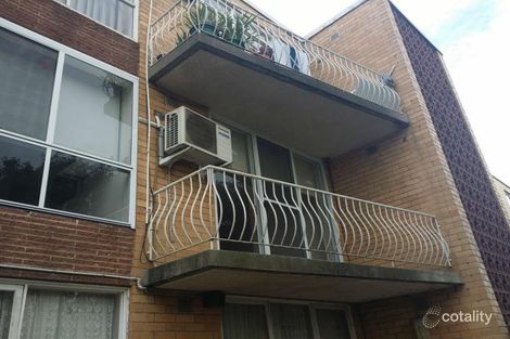 8/3 Lewis St, Kingsville, VIC 3012