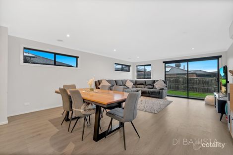 Property photo of 14 Mistral Way Beveridge VIC 3753