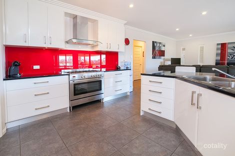 Property photo of 12-14 Peak Court Peak Crossing QLD 4306