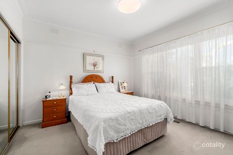 Property photo of 233 East Boundary Road Bentleigh East VIC 3165