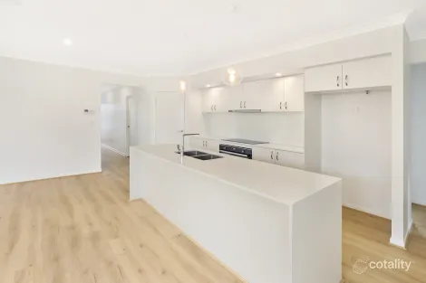 27 Cadenza Way, Palmview, QLD 4553