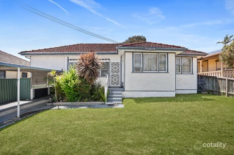 8 Devonshire Cres, Oak Flats, NSW 2529