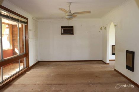 Property photo of 4 Cherry Court Young NSW 2594