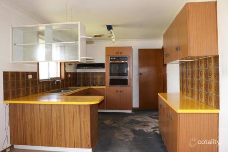 Property photo of 4 Cherry Court Young NSW 2594