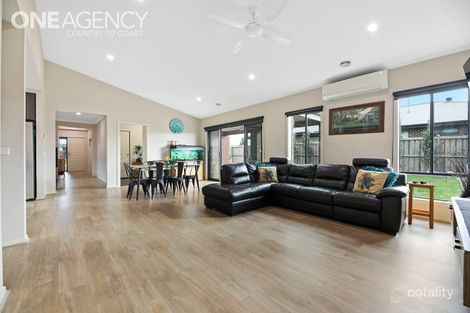 Property photo of 8 Cheltenham Drive Warragul VIC 3820