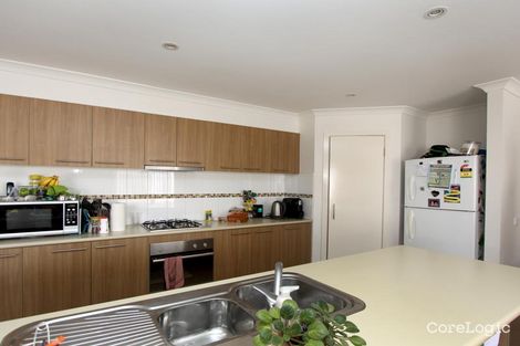 Property photo of 13 Viola Avenue Point Cook VIC 3030