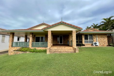 Property photo of 32 Jacobsen Outlook Urraween QLD 4655