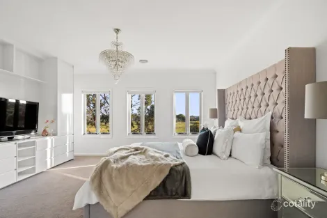 Property photo of 25 Viewside Way Point Cook VIC 3030