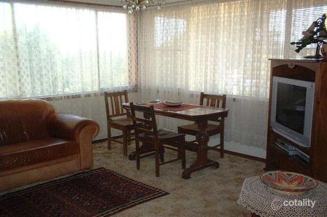 Property photo of 33 Dampier Boulevard Killarney Vale NSW 2261