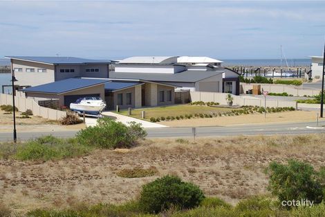 19 Marina Dr, Port Vincent, SA 5581