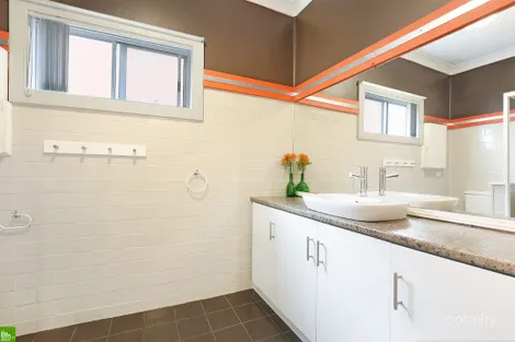 Property photo of 61 Cummins Street Unanderra NSW 2526