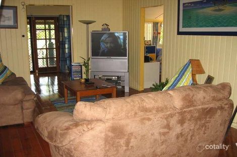 Property photo of 20 Pilot Street Urangan QLD 4655