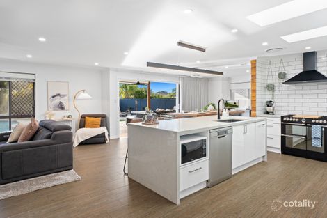Property photo of 3 Corndew Crescent Werrington Downs NSW 2747