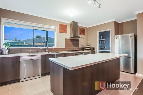 Property photo of 12 Willowdale Drive Cranbourne North VIC 3977