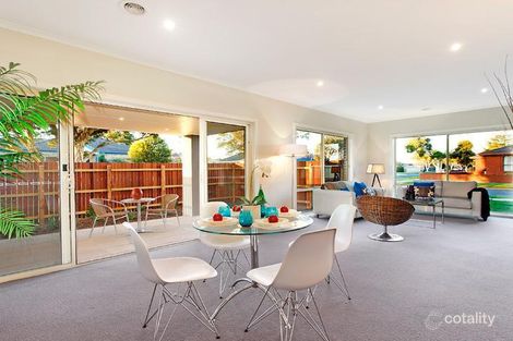 Property photo of 2 Hicks Street Parkdale VIC 3195