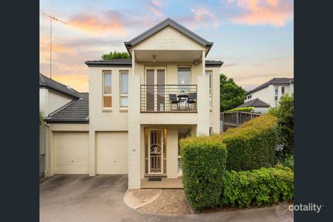 Property photo of 32 Eucalyptus Court Picnic Point NSW 2213