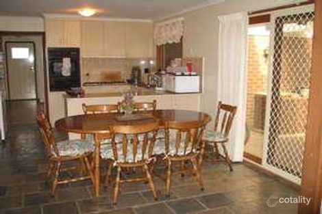 Property photo of 22 Kennedy Road Pakenham VIC 3810