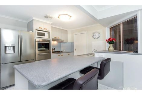 Property photo of 34 Pentland Drive Narre Warren VIC 3805
