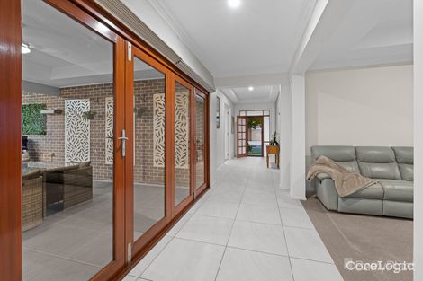 Property photo of 5 Bailey Place Pakenham VIC 3810