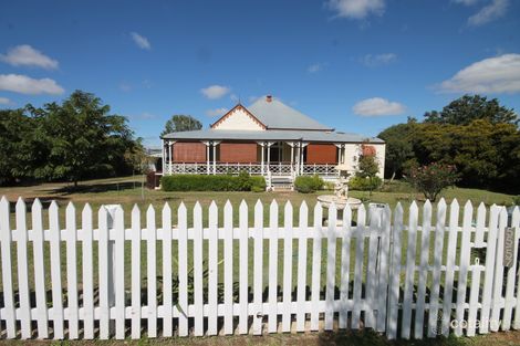 Property photo of 55 Plant Street Richmond Hill QLD 4820