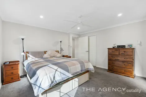 Property photo of 7 Portaferry Gardens Ridgewood WA 6030