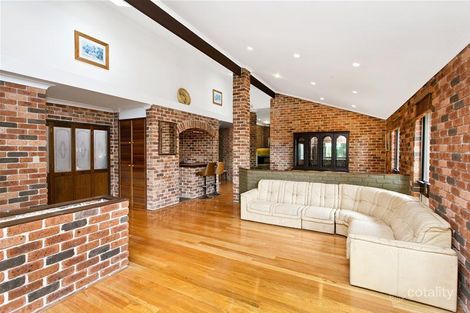 Property photo of 4 Merredin Close Yarrawarrah NSW 2233