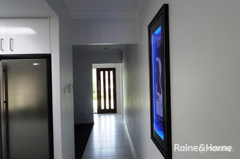 Property photo of 14 Somerset Close Clinton QLD 4680