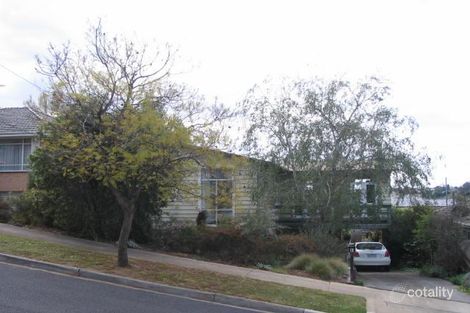 6 Lind St, Strathmore, VIC 3041