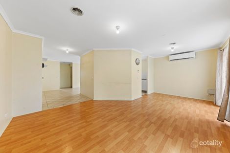 Property photo of 9 Lady Penrhyn Close Cranbourne West VIC 3977