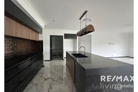 Property photo of 9 Jacana Place Winya QLD 4515