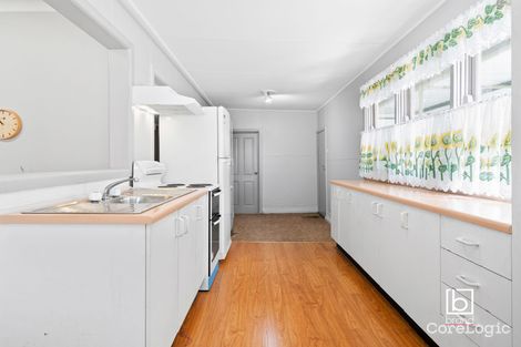 Property photo of 52 Maxwell Avenue Gorokan NSW 2263