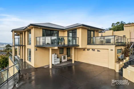 17 Officer St, Rosetta, TAS 7010