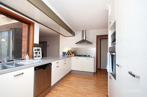 Property photo of 6 Tepper Circuit Kambah ACT 2902