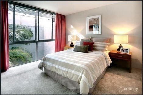 2/53-55 Ross St, Toorak, VIC 3142