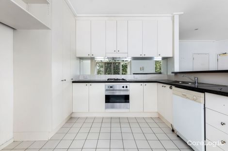 Property photo of 5/48 Esplanade West Port Melbourne VIC 3207