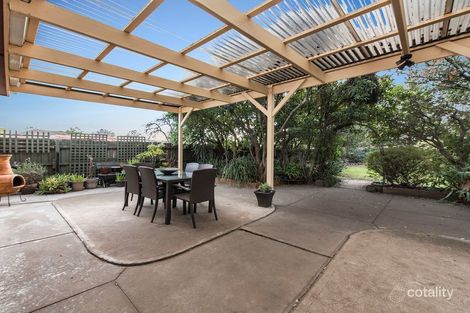 Property photo of 30 Nolan Avenue Brooklyn VIC 3012