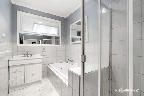 Property photo of 8 Locksley Close Bayswater VIC 3153