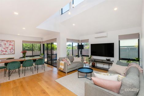 Property photo of 2/7 Allwood Street Chifley ACT 2606