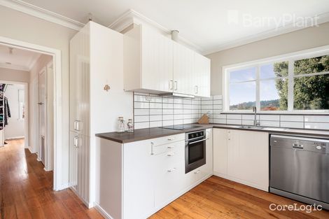 Property photo of 10 Cave Hill Road Lilydale VIC 3140