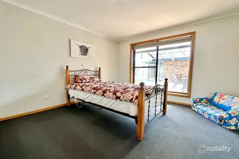 Property photo of 27 Creecoona Terrace Bordertown SA 5268