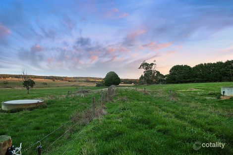 215 Barrys Rd, Barongarook West, VIC 3249