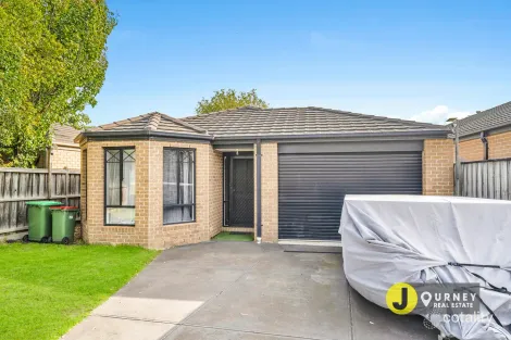 Property photo of 10 Bentley Court Pakenham VIC 3810