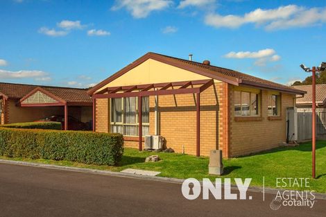 Property photo of 14 Warren Close Narre Warren VIC 3805