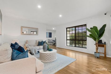 Property photo of 2 Adrian Place Wishart QLD 4122