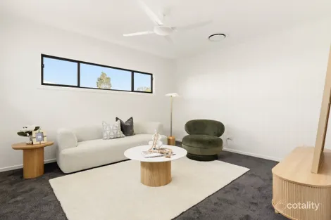 Property photo of 32 Knightsbridge Street Pallara QLD 4110