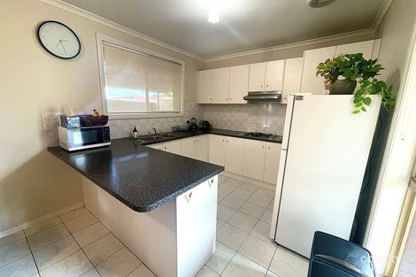 Property photo of 2/157 Copernicus Way Keilor Downs VIC 3038